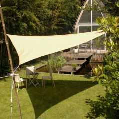 Triangular waterproof sun canopy - ivory